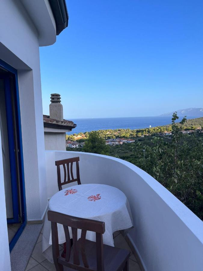 B&B Easy Wind Cala Gonone Exterior foto